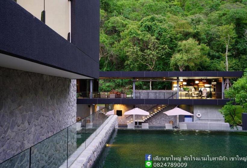 Botanica Khaoyai Condotel