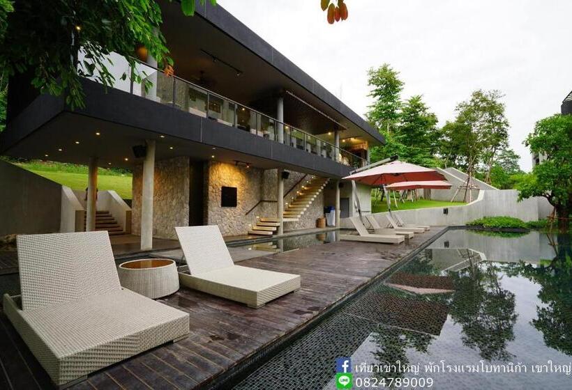 Botanica Khaoyai Condotel