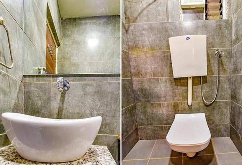 Fabhotel Raj Palace I