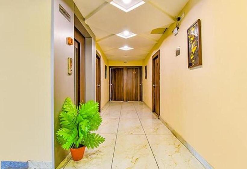 Fabhotel Raj Palace I