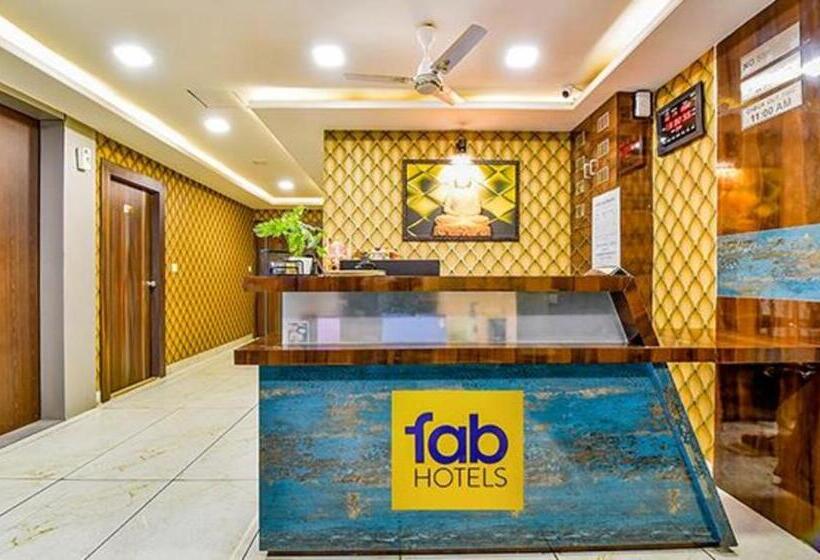 Fabhotel Raj Palace I