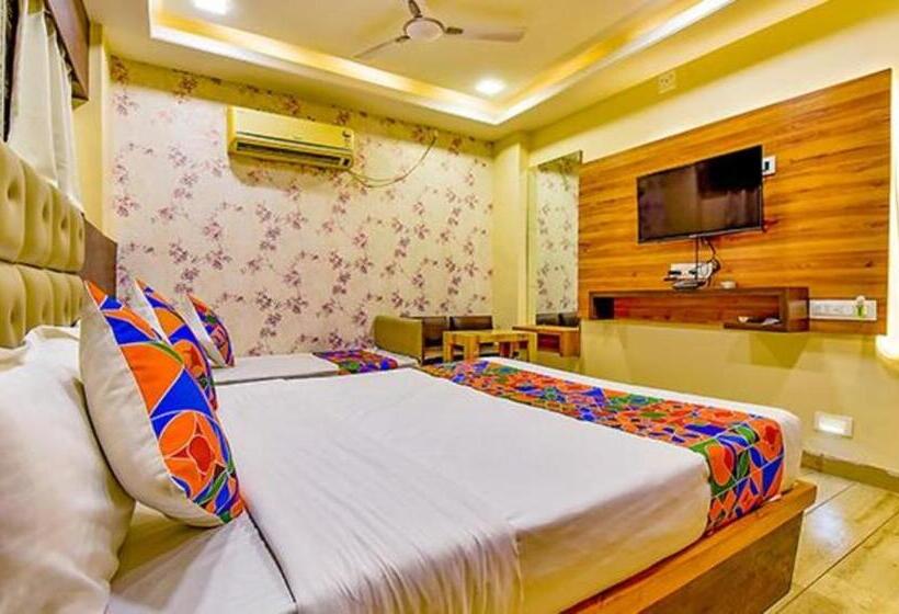 Fabhotel Raj Palace I