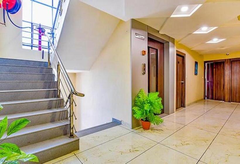 Fabhotel Raj Palace I