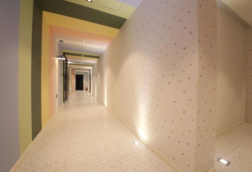 בית מלון כפרי Almond Kids