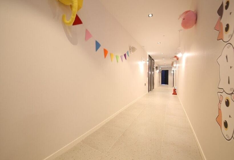 בית מלון כפרי Almond Kids