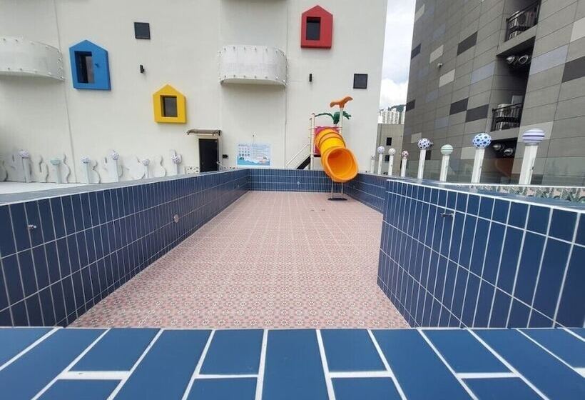 בית מלון כפרי Almond Kids