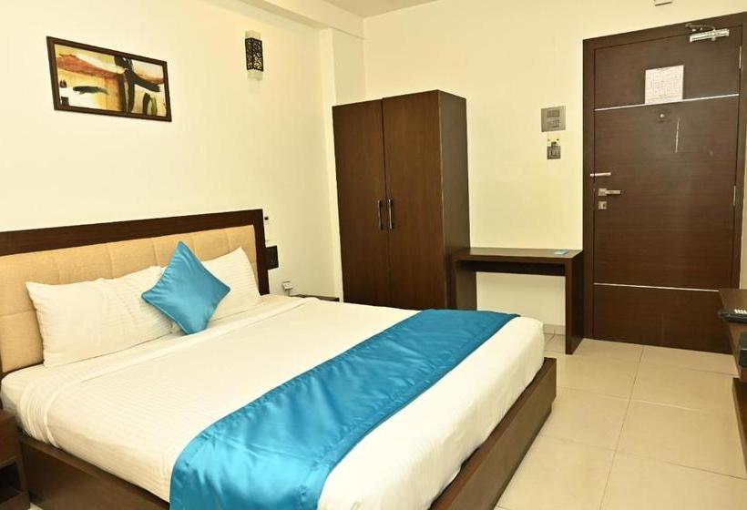 Hotel Blue Arrow  Karwar