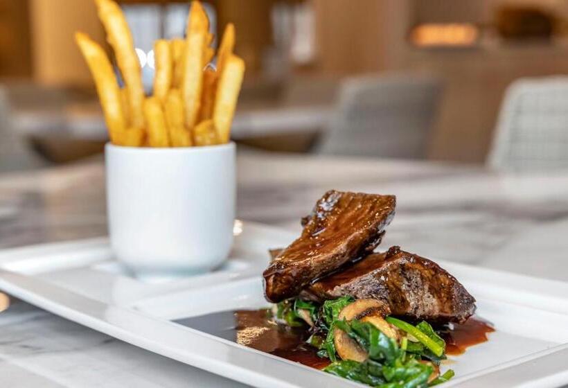 Cambria Hotel Calabasas   Malibu