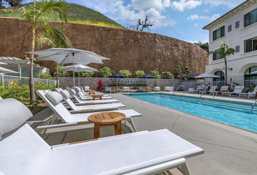 Cambria Hotel Calabasas   Malibu