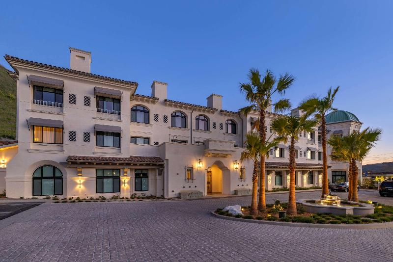 Cambria Hotel Calabasas   Malibu