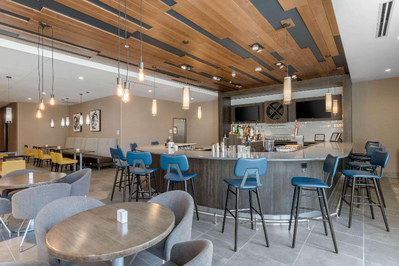 Cambria Hotel Calabasas   Malibu