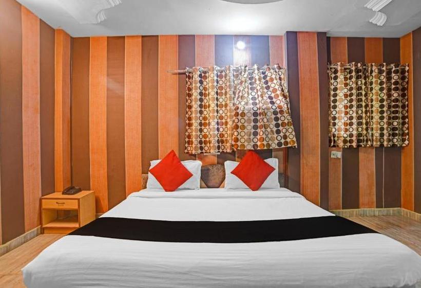 호텔 Capital O 82005  Shree Villa