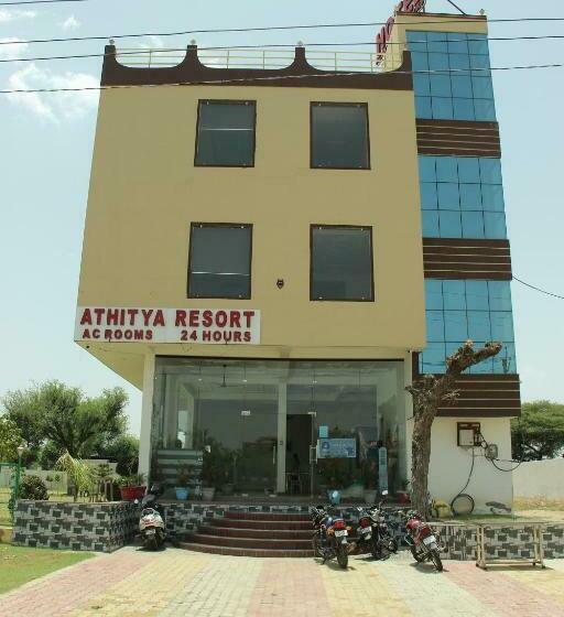 فندق Capital O 82220 Athitya Resort