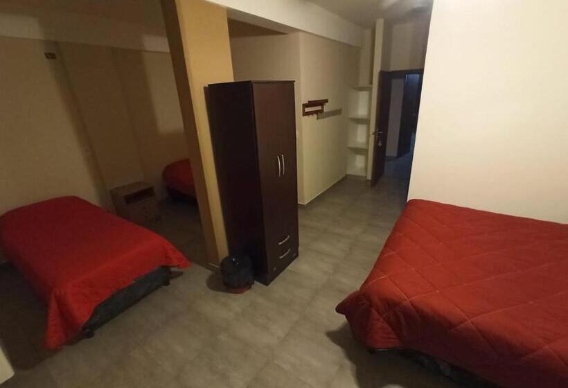 ホテル El Descanso