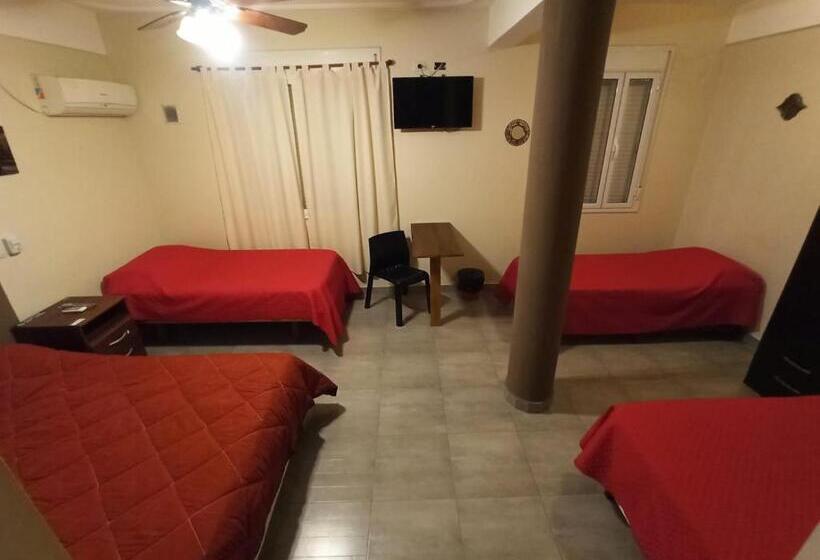 ホテル El Descanso