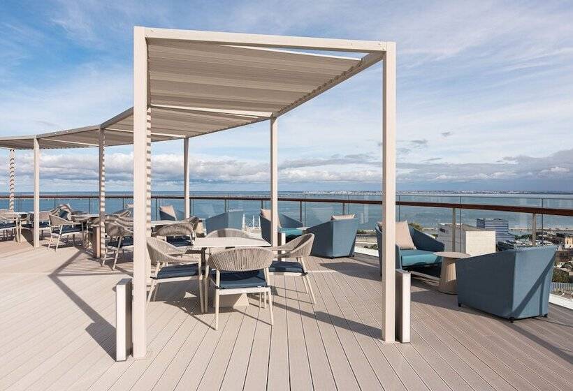 ホテル Eurostars Universal Lisboa