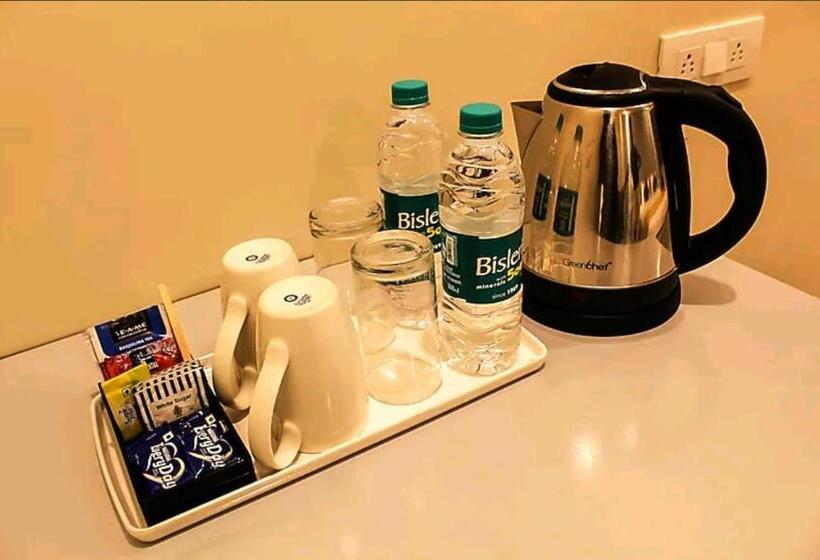 호텔 Good Will Residency   Cyber City Gurgaon