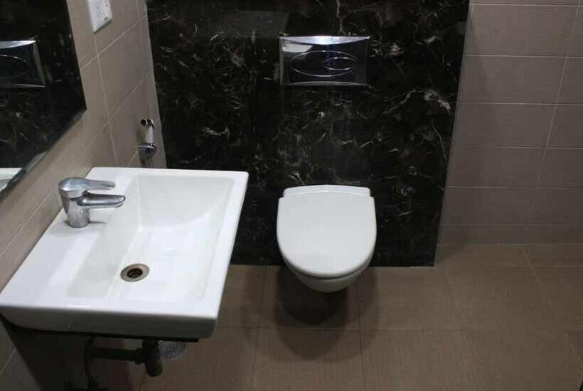 호텔 Good Will Residency   Cyber City Gurgaon