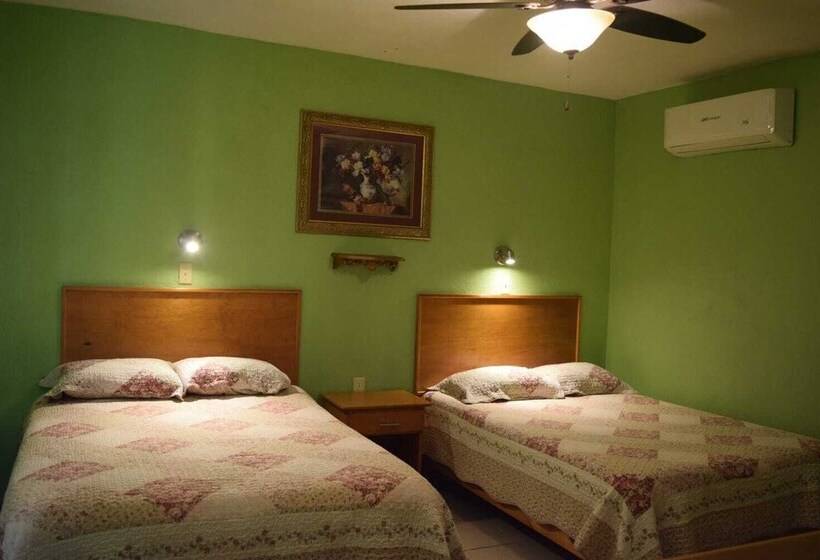 فندق Hacienda Los Generales