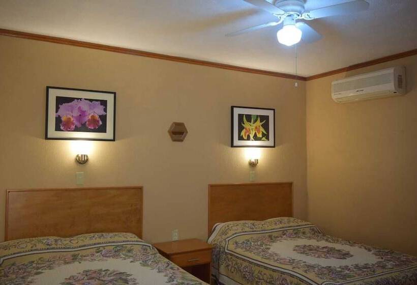 فندق Hacienda Los Generales