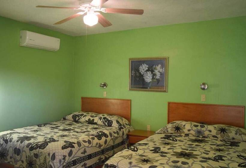 فندق Hacienda Los Generales