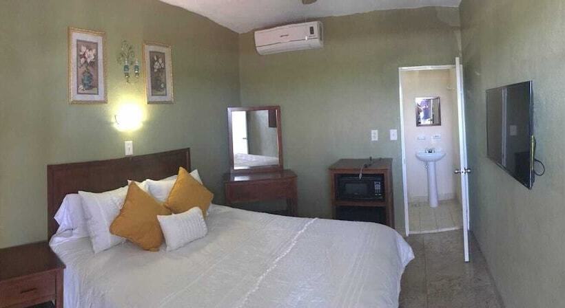 فندق Hacienda Los Generales