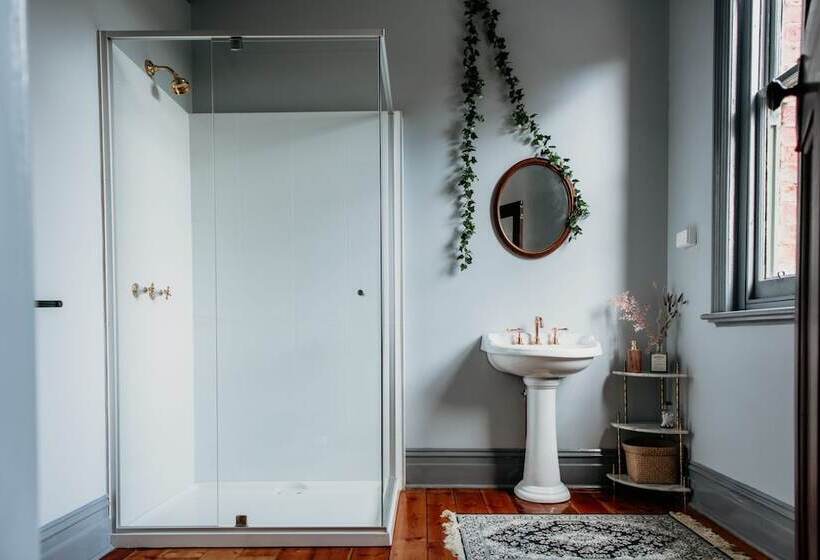 فندق Harvest Home Avenel