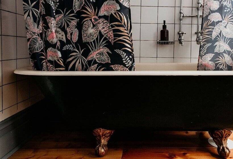 فندق Harvest Home Avenel