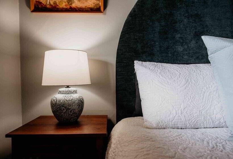 فندق Harvest Home Avenel