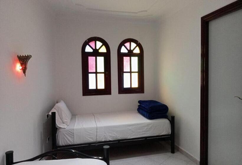 هتل Hôtel Sid El Aidi Médina