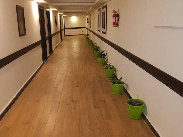 هتل Istana Resort & Spa