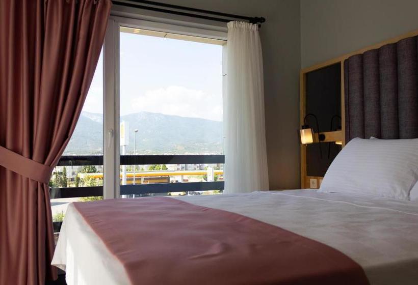 בית מלון כפרי L Opera Deluxe