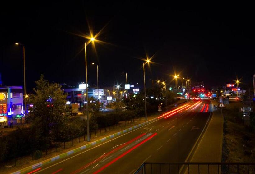 בית מלון כפרי L Opera Deluxe