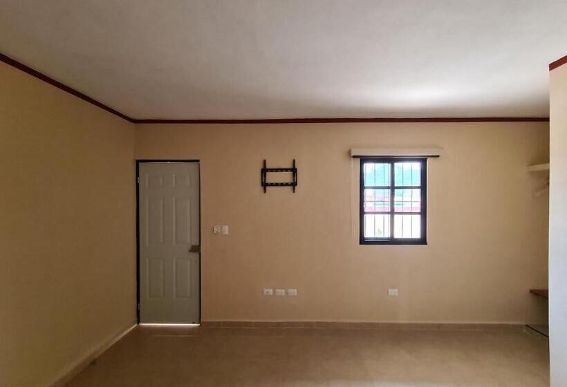 בית מלון כפרי La Piramide Izamal