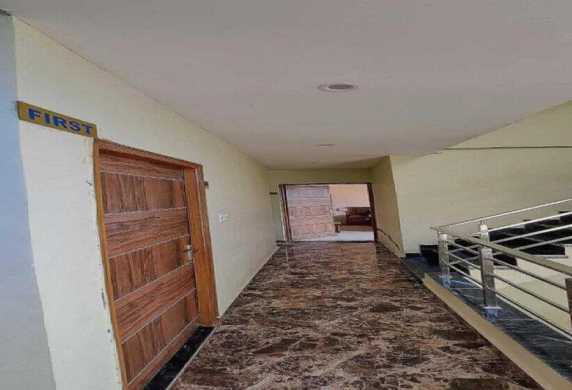 Отель O Nova Resorts & Luxury Farm