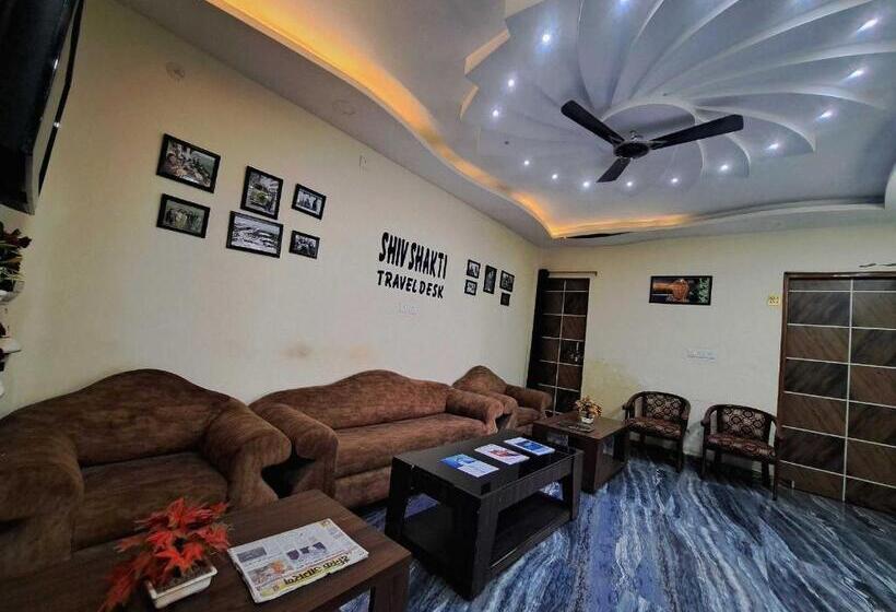 Отель O Nova Resorts & Luxury Farm