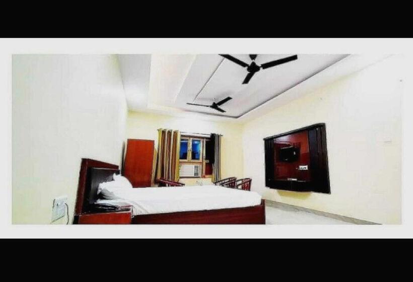 Отель O Nova Resorts & Luxury Farm