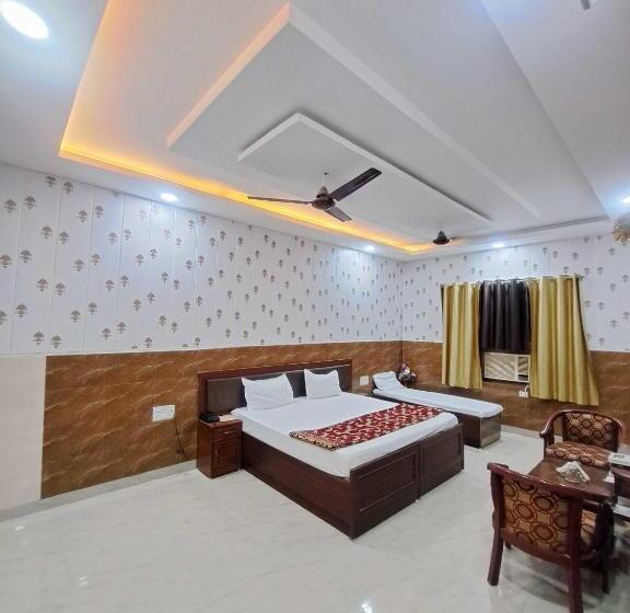 Отель O Nova Resorts & Luxury Farm