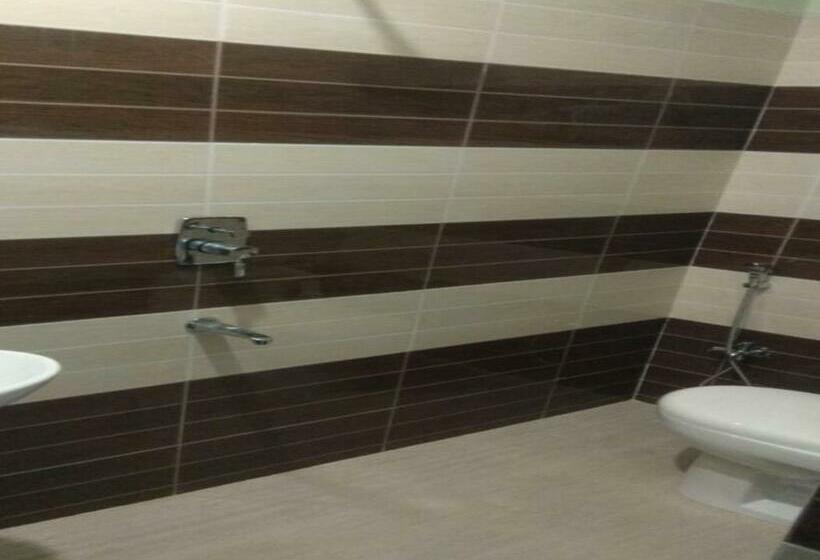 בית מלון כפרי Oyo 82297 Balaji Homestay