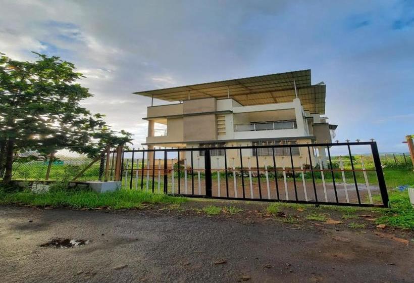 فندق Spot On 82329  Bliss