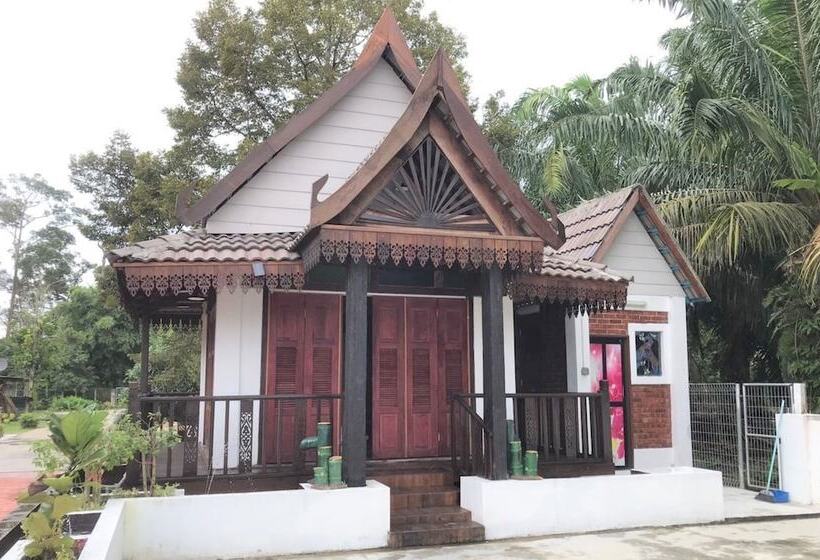 فندق Oyo 90332 Jentayu Homestay Pontian