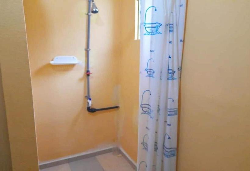 فندق Oyo 90333 Tiny Room Homestay