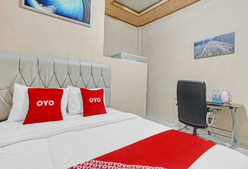 فندق Oyo 90602 Guest House Marisa Syariah
