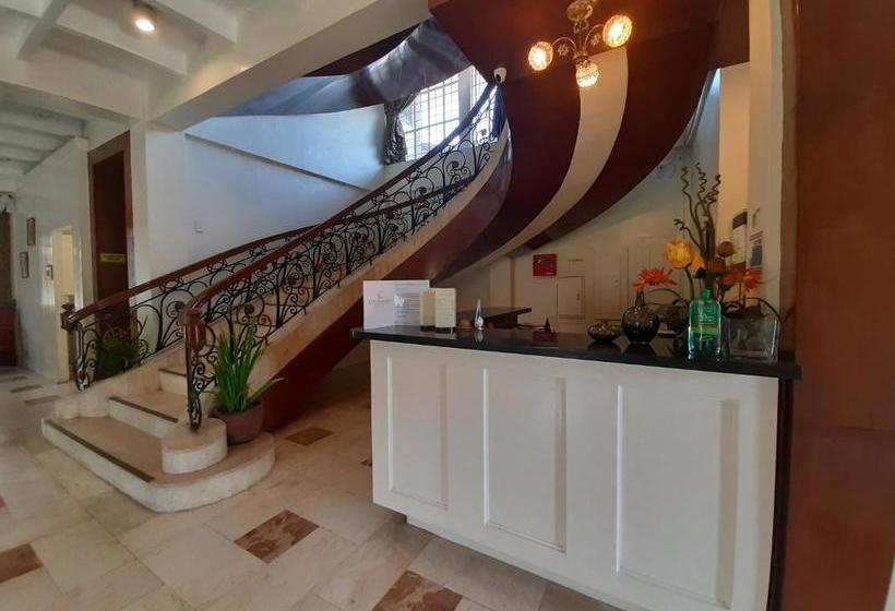 هتل Reddoorz At Balatas Magsaysay Road Naga City