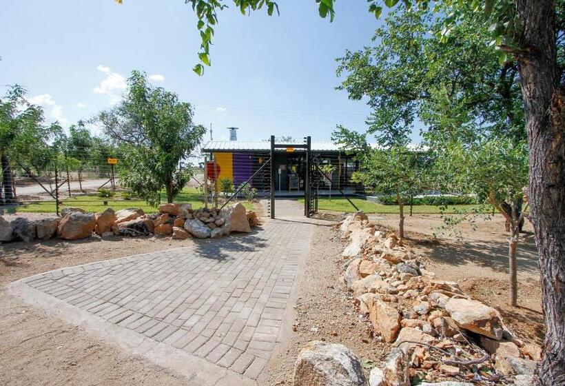 בית מלון כפרי Sleepover Beitbridge