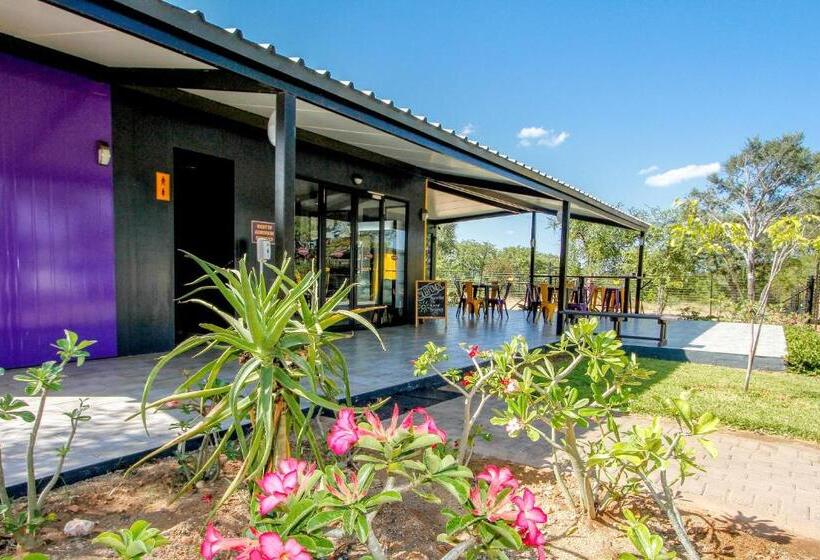 בית מלון כפרי Sleepover Beitbridge