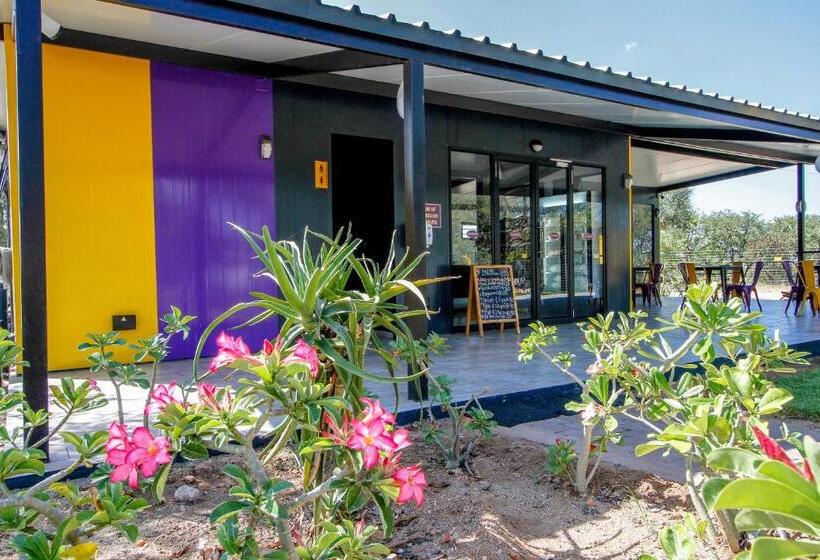 בית מלון כפרי Sleepover Beitbridge