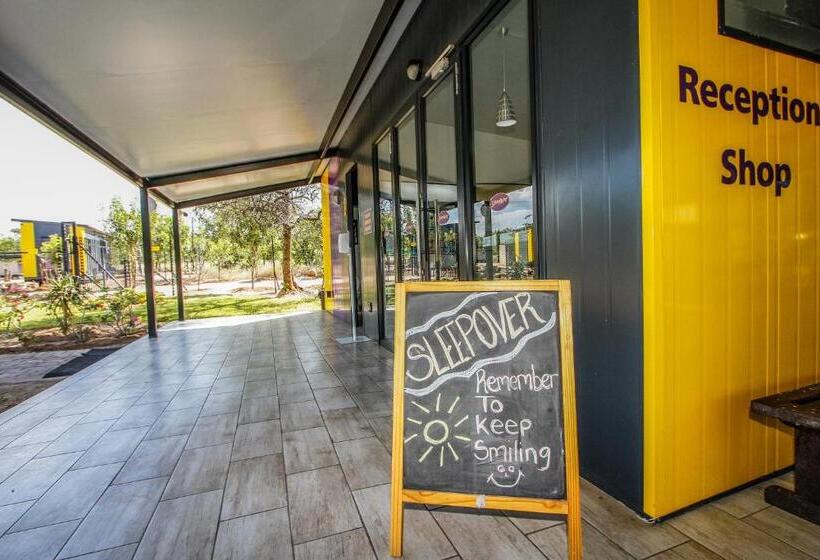 בית מלון כפרי Sleepover Beitbridge