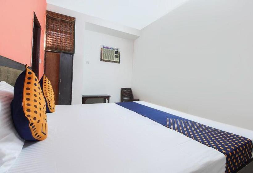 فندق Spot On 66679  Viren Pacific