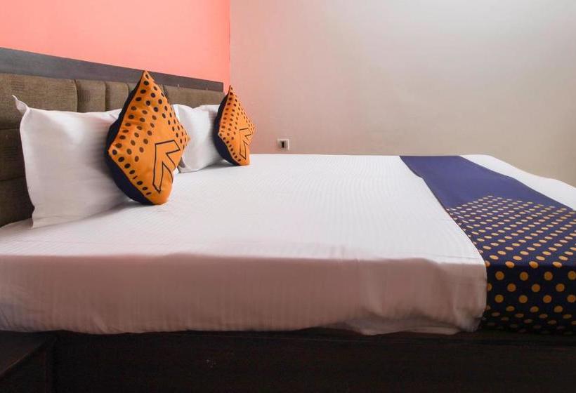 فندق Spot On 66679  Viren Pacific